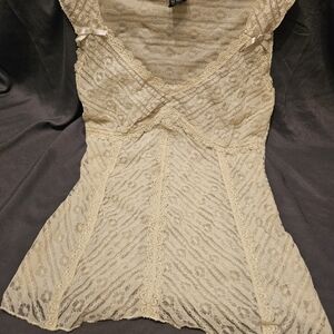 Lace top